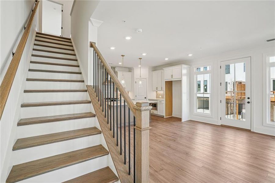 Spacious, unfurnished interior of a new home in IveyBrooke, Alpharetta (Image 23).