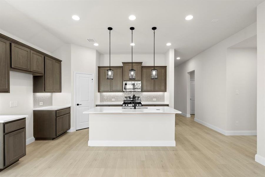 2_10. 2111 Rhodora - Kitchen 2_10. 2111 Rhodora - Kitchen