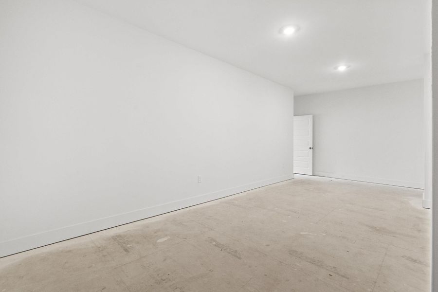 Spacious, unfurnished interior of a new home in Long Bay Golf Club, Longs (Image 39).