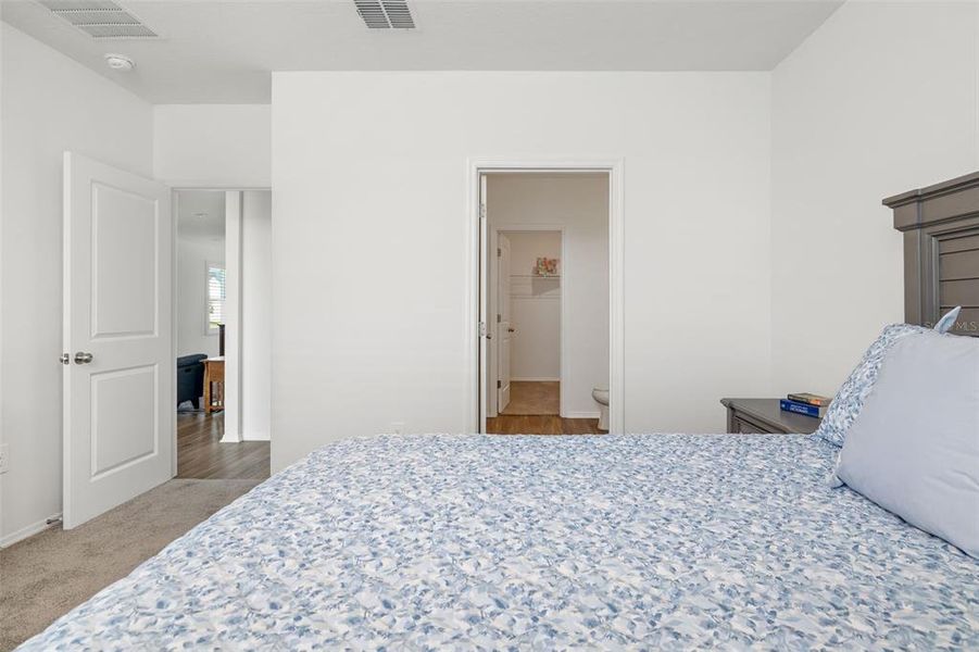 Image 28 of a home in Broadleaf.