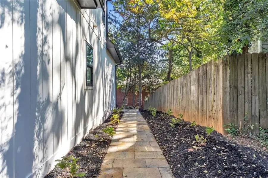 Exterior details and patio area of a home in , College Park (Image 3).