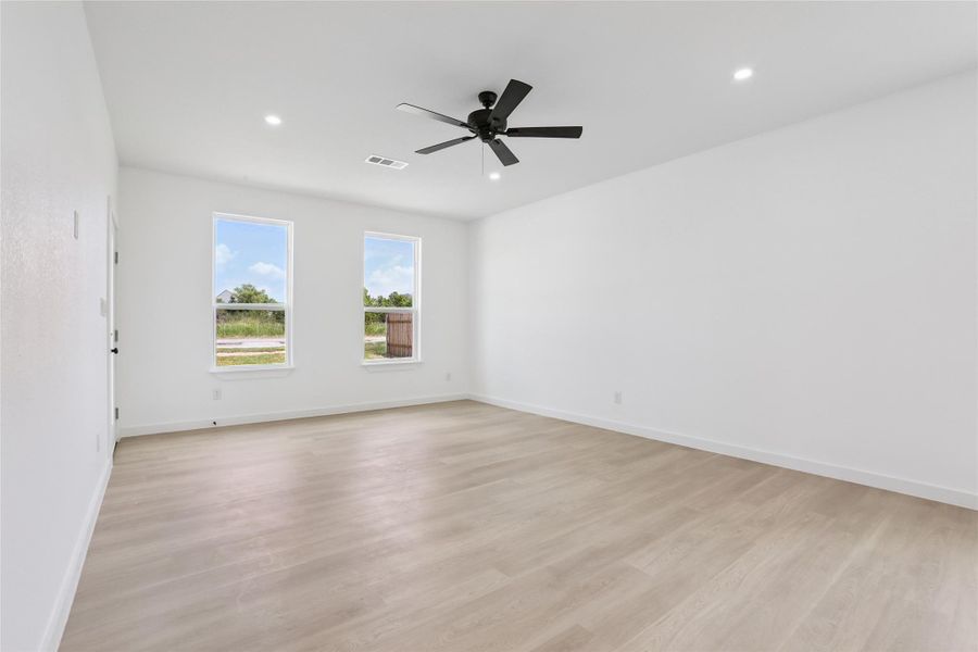 Spacious, unfurnished interior of a new home in , Bastrop (Image 30). Spacious, unfurnished interior of a new home in , Bastrop (Image 30).