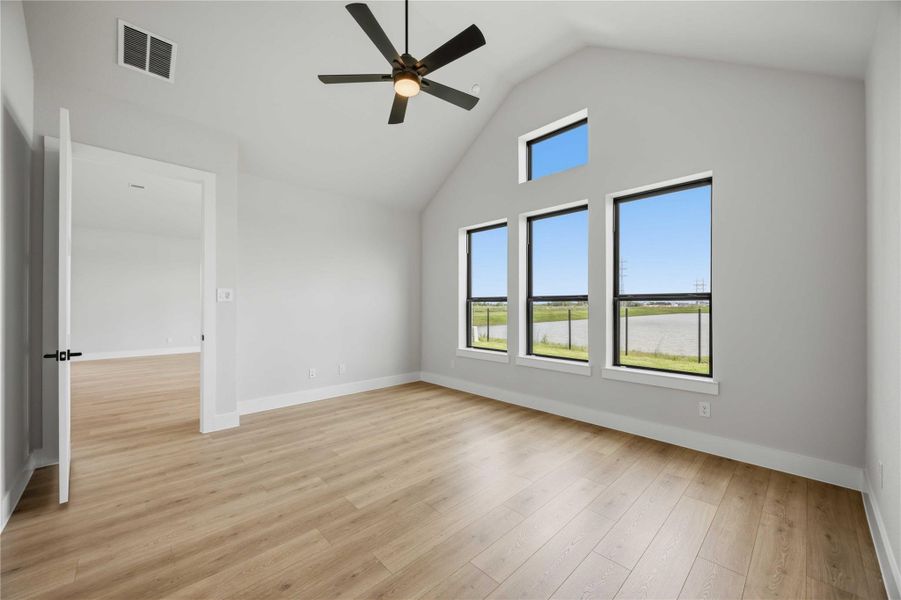Spacious, unfurnished interior of a new home in Ellwood, Iowa Colony (Image 22). Spacious, unfurnished interior of a new home in Ellwood, Iowa Colony (Image 22).