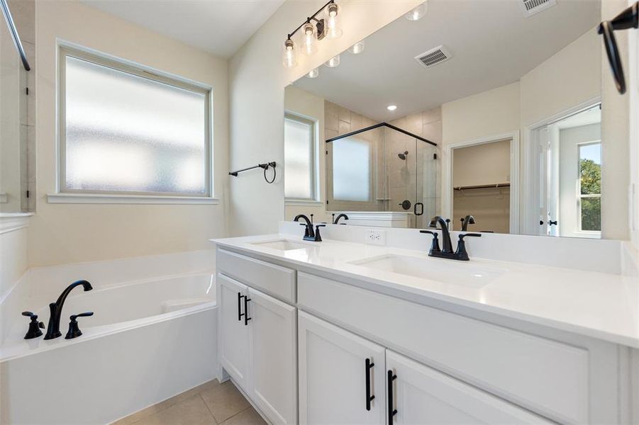 Furnished interior view inside a new home in Morningstar, Aledo (Image 11). Furnished interior view inside a new home in Morningstar, Aledo (Image 11).