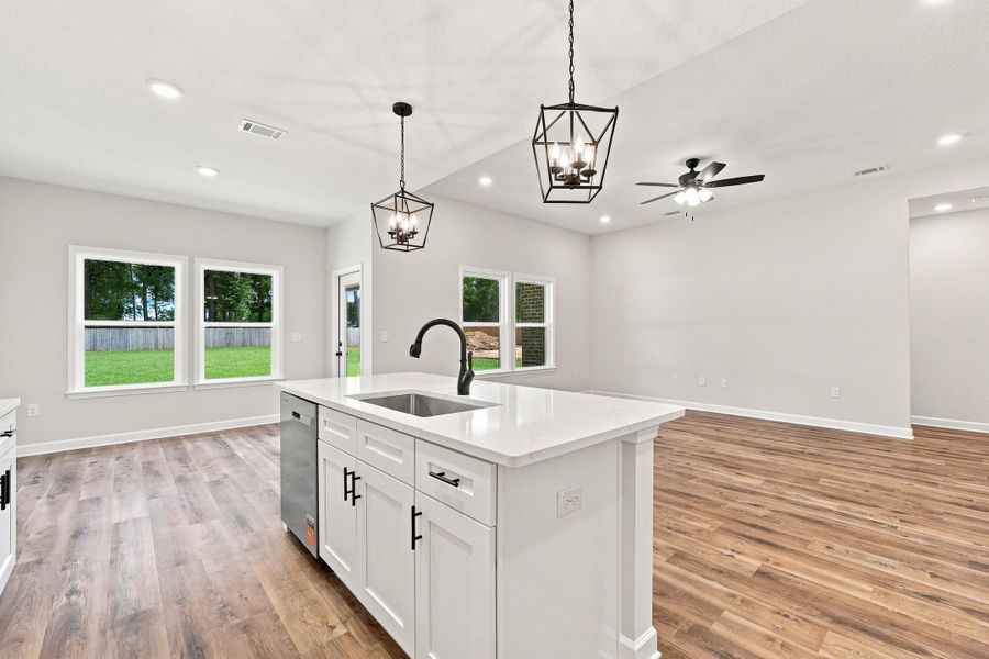 2828 blackbird ct-31