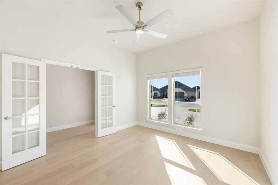 Spacious, unfurnished interior of a new home in Timberbrook, Justin (Image 24).