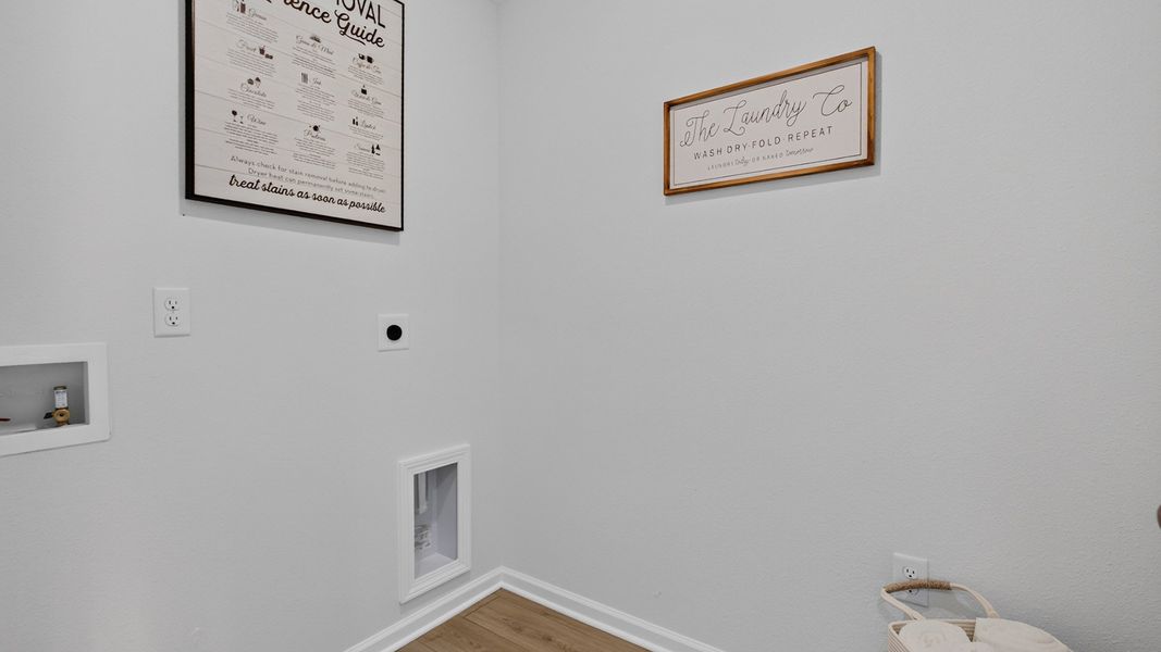 Spacious, unfurnished interior of a new home in Bridle Creek, Jacksonville (Image 20).