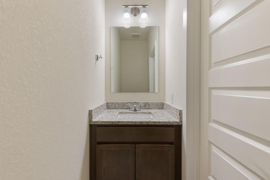 Close-up of interior finishes inside a home in , Brenham (Image 17).