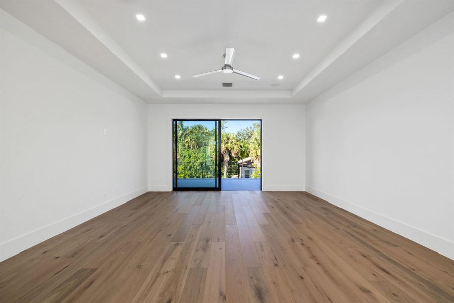 Spacious, unfurnished interior of a new home in , North Palm Beach (Image 57). Spacious, unfurnished interior of a new home in , North Palm Beach (Image 57).