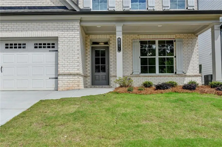 Exterior details and patio area of a home in , Suwanee (Image 3).