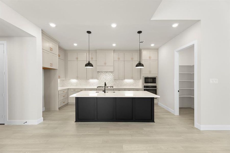 09. 5401 Archeron - Kitchen 09. 5401 Archeron - Kitchen