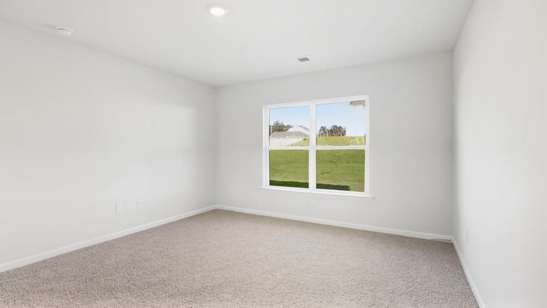 Spacious, unfurnished interior of a new home in Cascade Point, Seneca (Image 31).