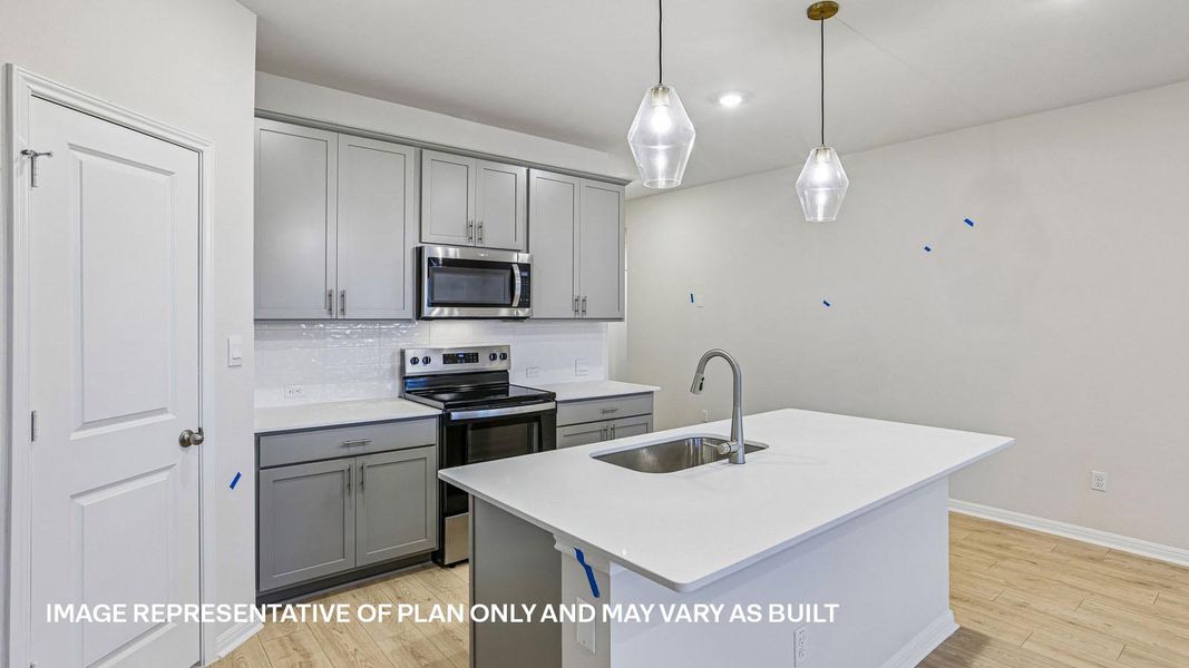 Furnished interior view inside a new home in Thunder Rock, Marble Falls (Image 9).
