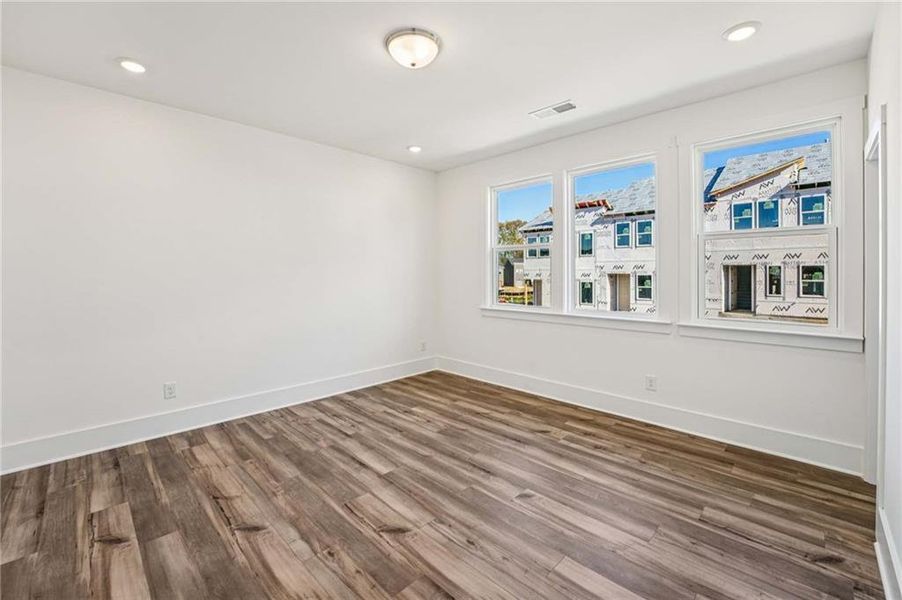 Spacious, unfurnished interior of a new home in Park Vue, Atlanta (Image 44). Spacious, unfurnished interior of a new home in Park Vue, Atlanta (Image 44).
