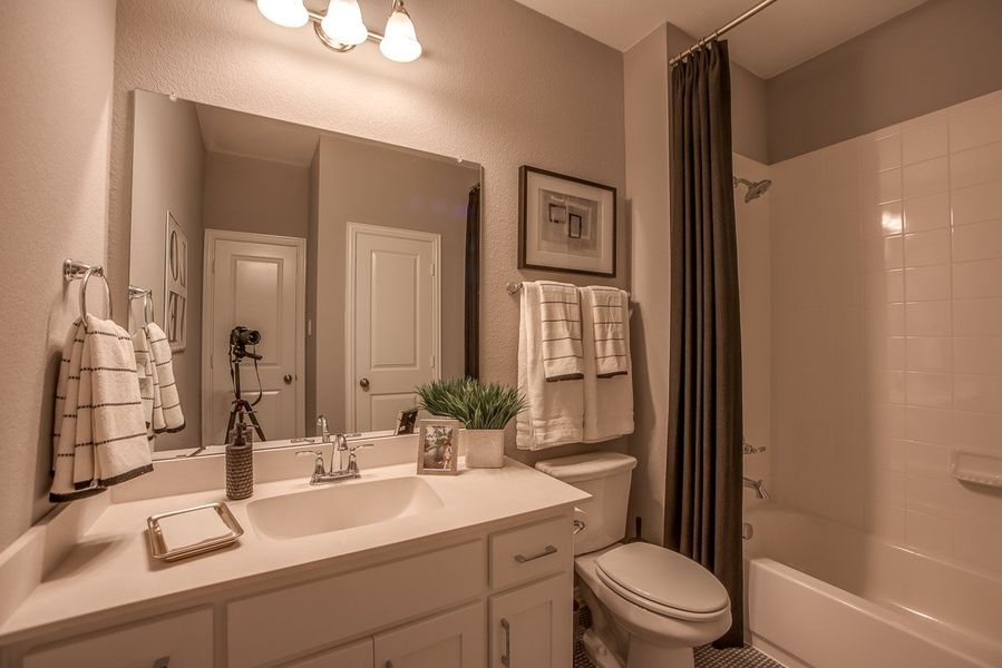 Furnished interior view inside a new home in Wildridge, Oak Point (Image 7).