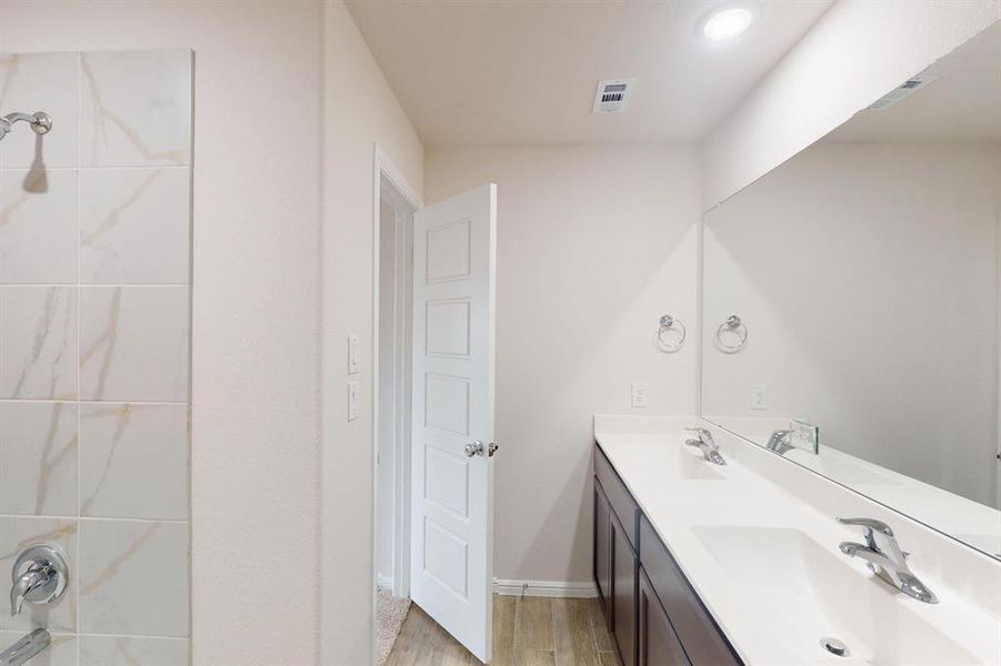 Furnished interior view inside a new home in Elevon, Lavon (Image 10). Furnished interior view inside a new home in Elevon, Lavon (Image 10).