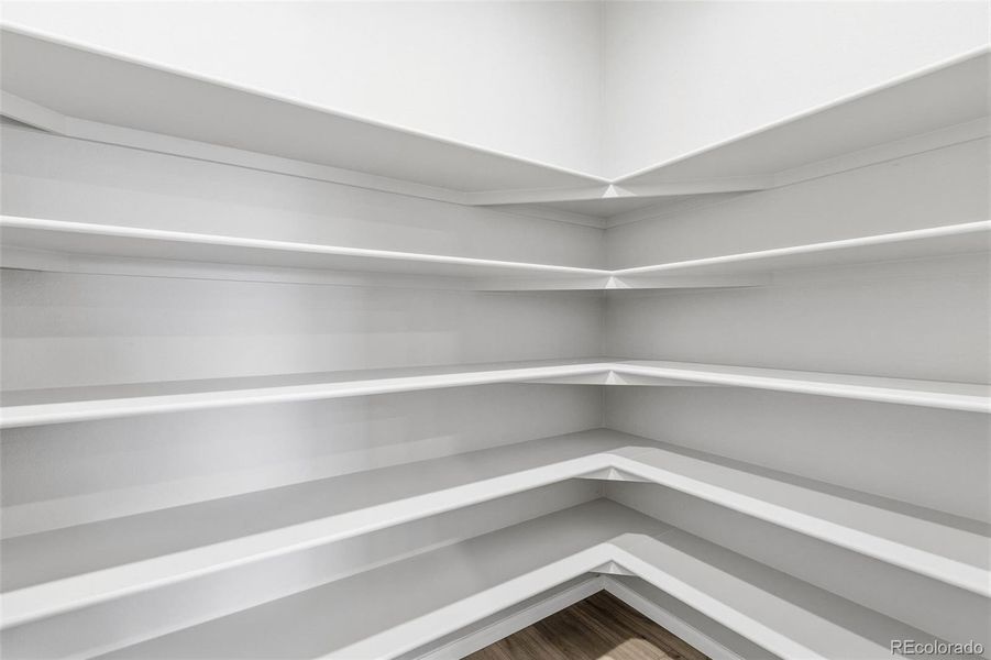 Spacious, unfurnished interior of a new home in The Estates Collection at Talon Pointe, Thornton (Image 19).