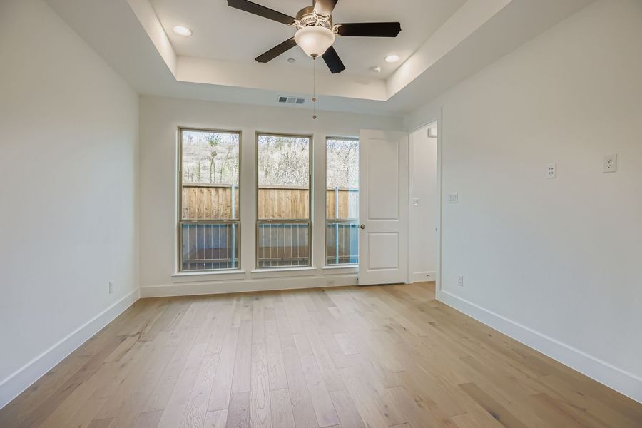 3533 Kings Court - Primary Bedroom