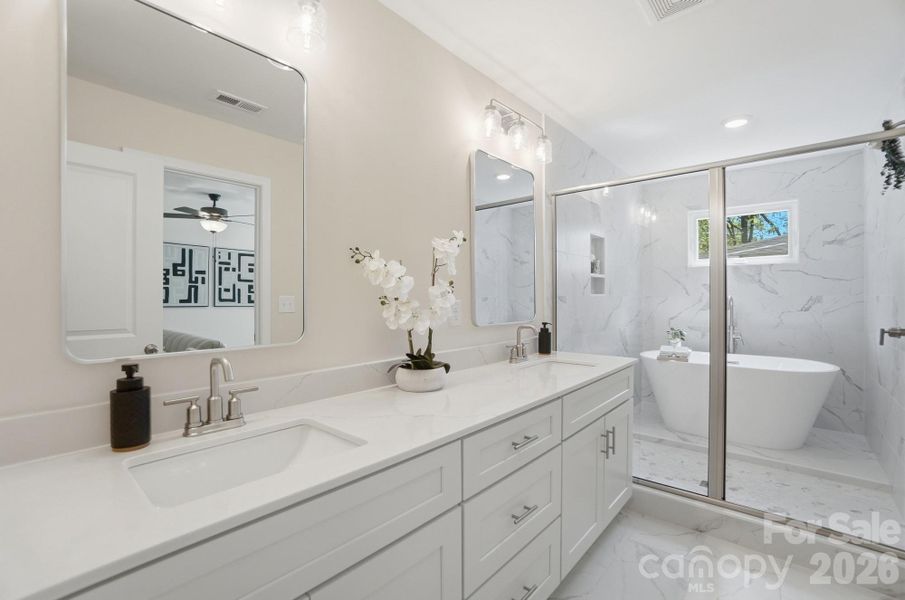 Furnished interior view inside a new home in , Charlotte (Image 16).