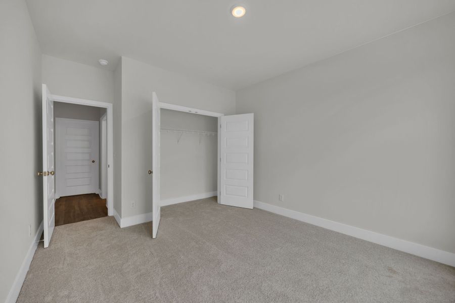Representative unfurnished interior of a home built from the Devonshire by Parkside Builders in Givens Park, Chattanooga (Image 11). Representative unfurnished interior of a home built from the Devonshire by Parkside Builders in Givens Park, Chattanooga (Image 11).