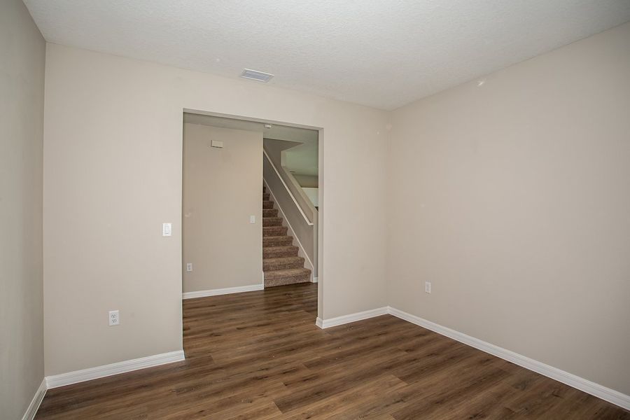 Spacious, unfurnished interior of a new home in Crosswinds, Haines City (Image 15).