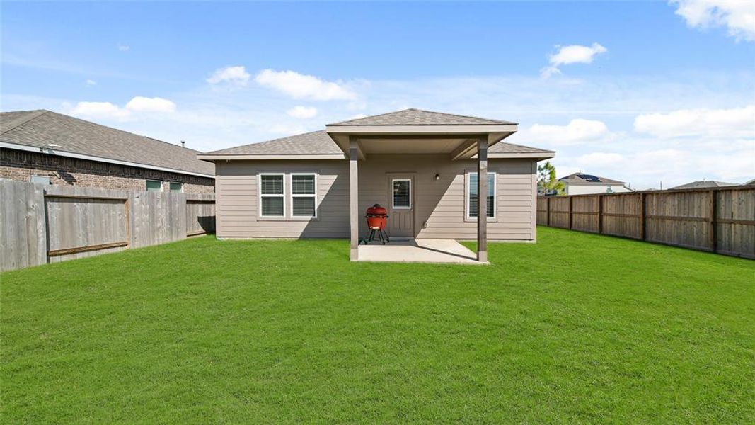 Spacious Bath yard