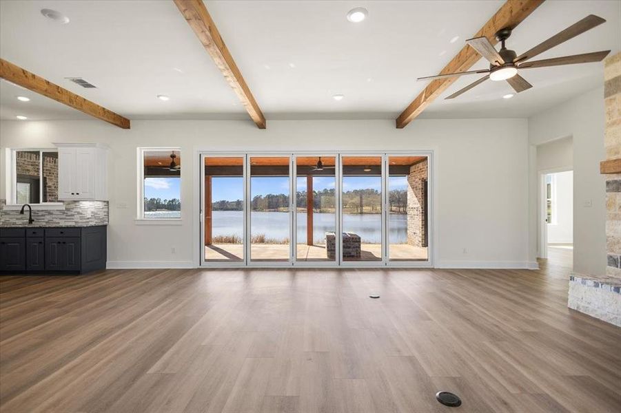 Spacious, unfurnished interior of a new home in , Lindale (Image 32).