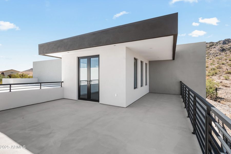 untitled (36 of 58) untitled (36 of 58)