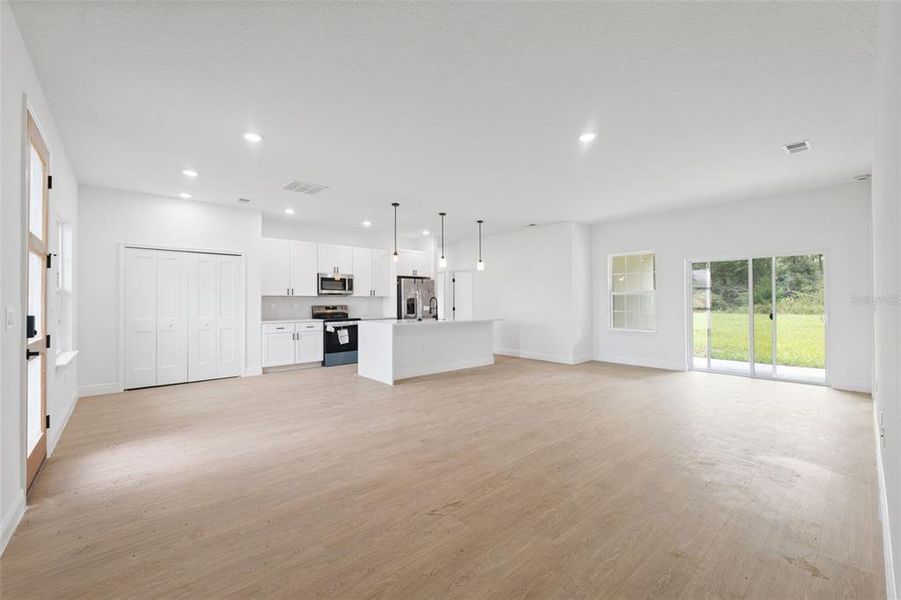 Spacious, unfurnished interior of a new home in , Ocala (Image 28). Spacious, unfurnished interior of a new home in , Ocala (Image 28).