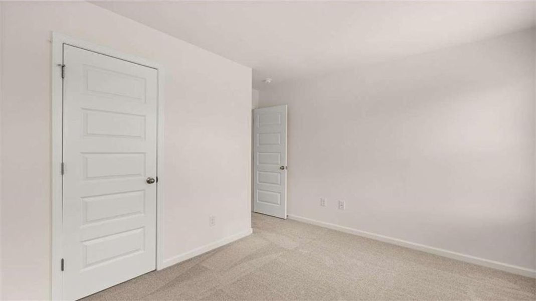 Spacious, unfurnished interior of a new home in The Gates at Pates Creek, Hampton (Image 38).
