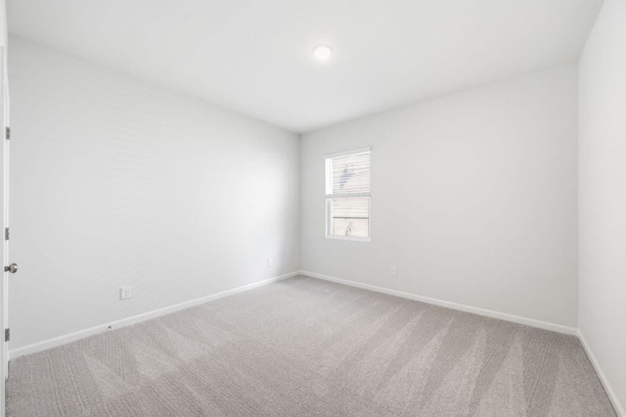 Spacious, unfurnished interior of a new home in Grand Arbor, Blythewood (Image 14).