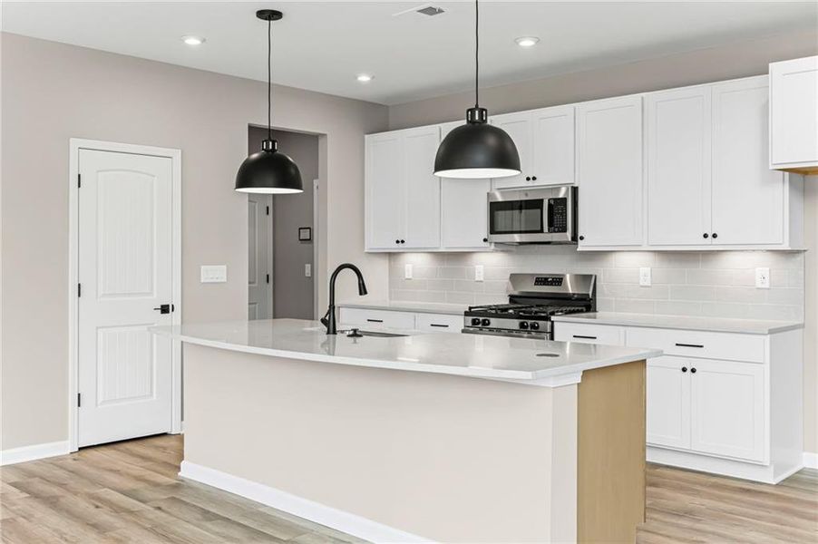 Furnished interior view inside a new home in Twin Lakes, Hoschton (Image 3). Furnished interior view inside a new home in Twin Lakes, Hoschton (Image 3).
