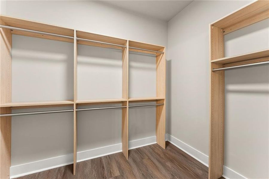 Spacious, unfurnished interior of a new home in , Jefferson (Image 23).