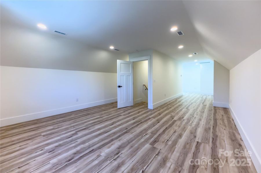 Spacious, unfurnished interior of a new home in , Hickory (Image 34).