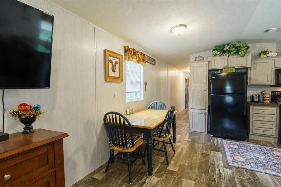 Furnished interior view inside a new home in , Silver Springs (Image 4).