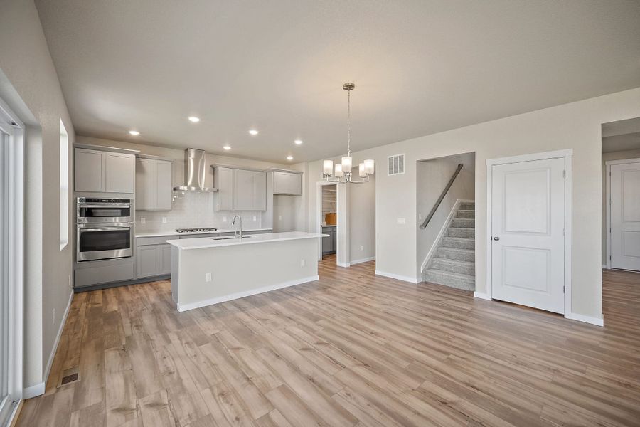 Spacious, unfurnished interior of a new home in The Glen-12, Colorado Springs (Image 23).