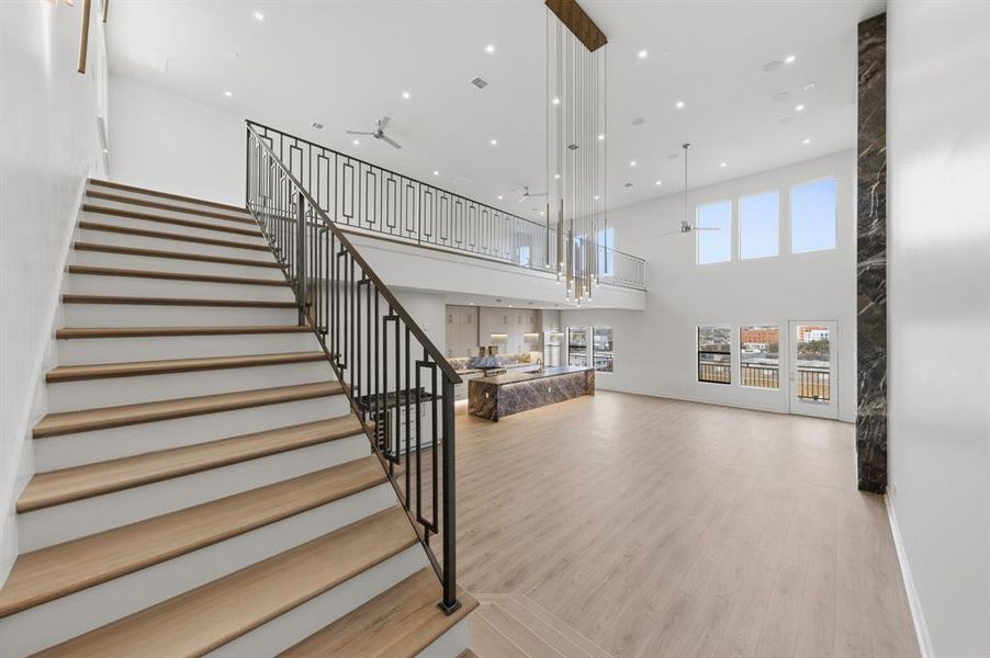 Spacious, unfurnished interior of a new home in , Dallas (Image 28).