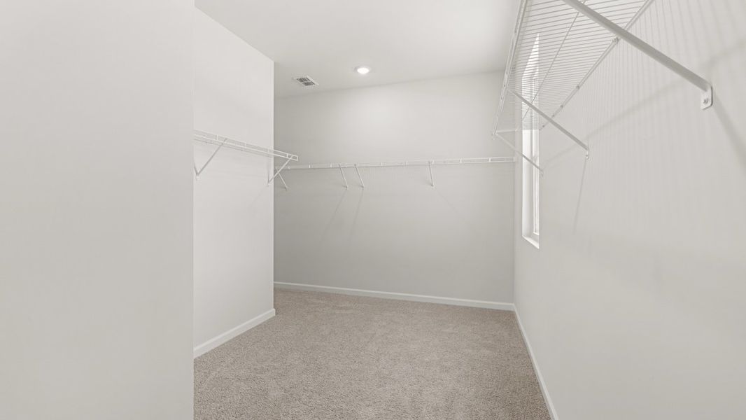 Representative unfurnished interior of a home built from the Freeport by D.R. Horton in Hamptons at Riverwood North, Dallas (Image 26).