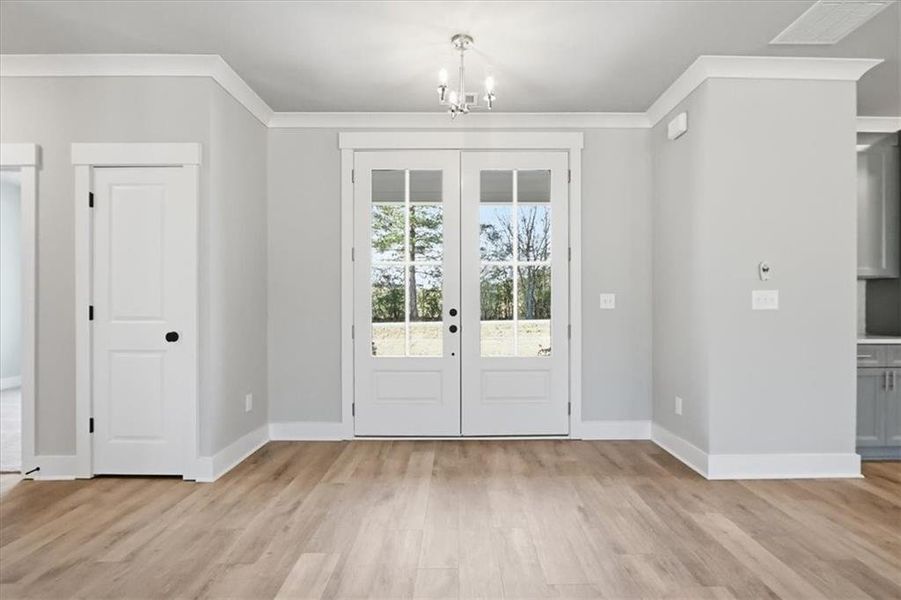 Spacious, unfurnished interior of a new home in , Statham (Image 23).