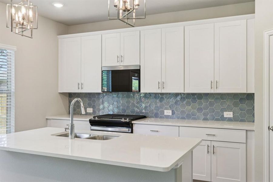 Furnished interior view inside a new home in Westmoor, Sherman (Image 15).