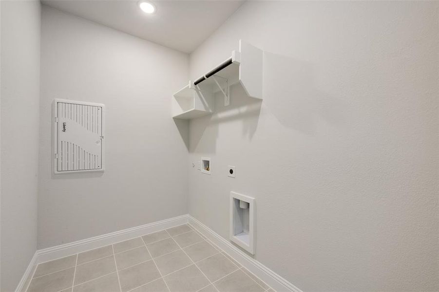 Spacious, unfurnished interior of a new home in Arbors at Legacy Hills, Celina (Image 22). Spacious, unfurnished interior of a new home in Arbors at Legacy Hills, Celina (Image 22).