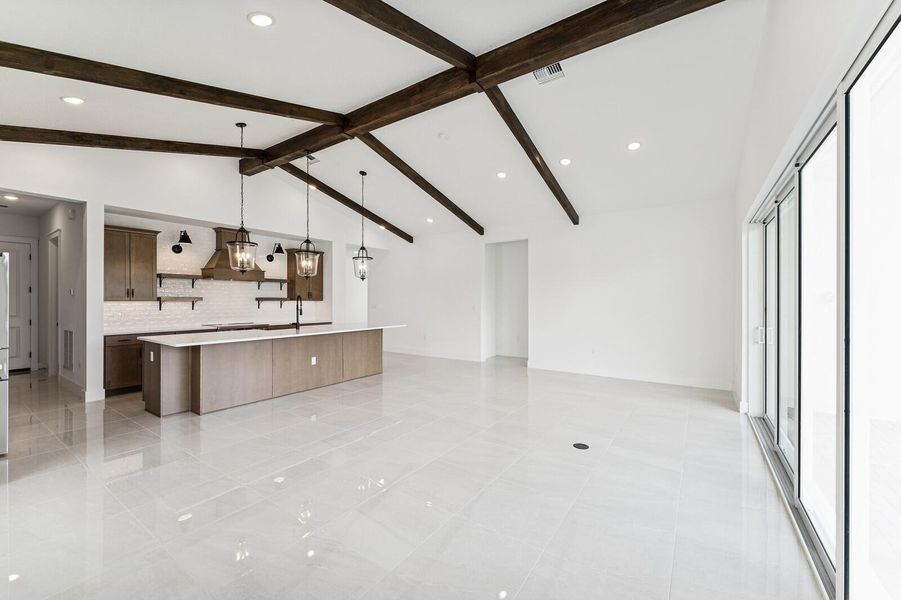 Spacious, unfurnished interior of a new home in , Stuart (Image 29).