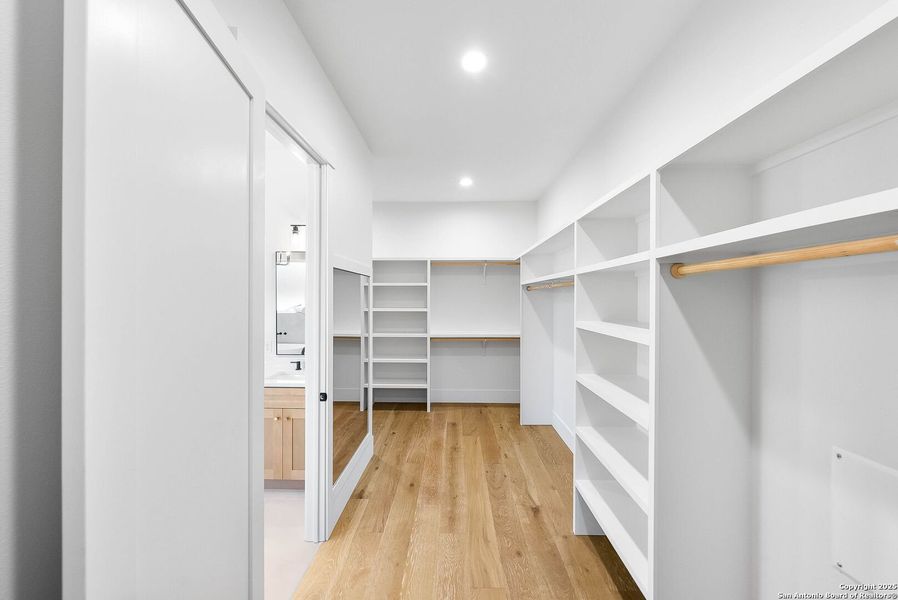 Spacious, unfurnished interior of a new home in , Bandera (Image 22). Spacious, unfurnished interior of a new home in , Bandera (Image 22).