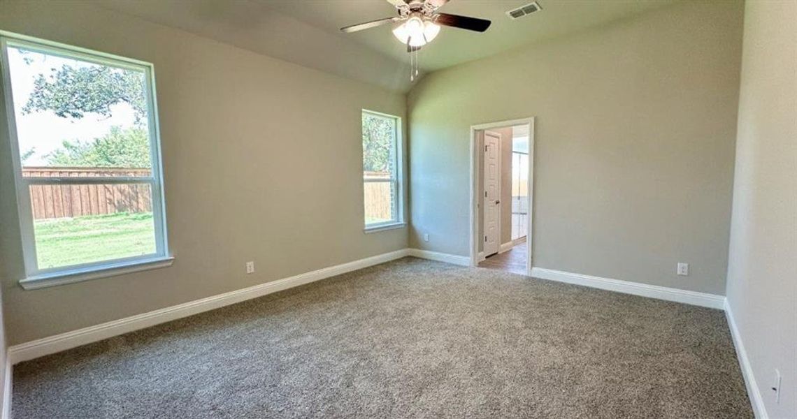 Spacious, unfurnished interior of a new home in Eagle Creek, Denton (Image 16). Spacious, unfurnished interior of a new home in Eagle Creek, Denton (Image 16).