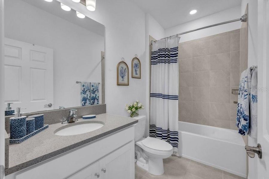 Furnished interior view inside a new home in , Sarasota (Image 13).
