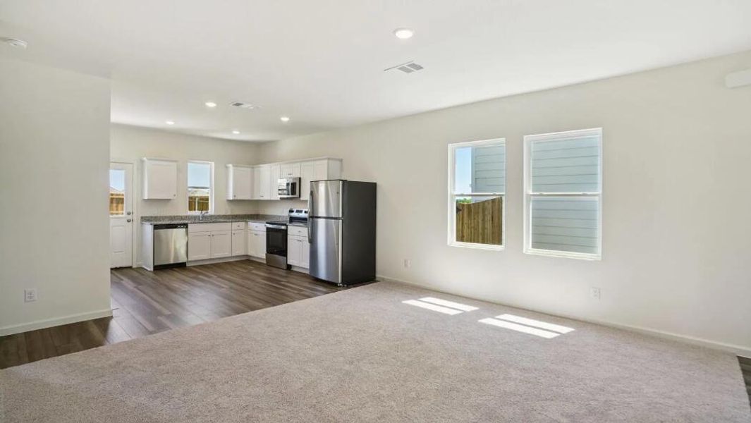 Spacious, unfurnished interior of a new home in Watson Hill, Summerville (Image 9). Spacious, unfurnished interior of a new home in Watson Hill, Summerville (Image 9).