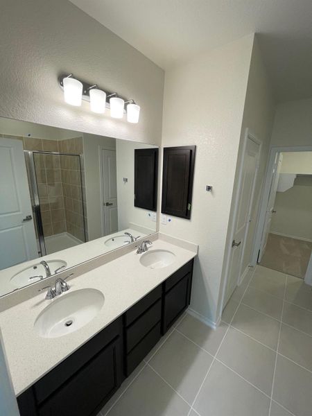 Furnished interior view inside a new home in Mustang Valley, Manor (Image 9). Furnished interior view inside a new home in Mustang Valley, Manor (Image 9).