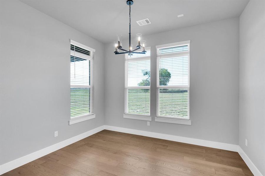 Spacious, unfurnished interior of a new home in Springside Estates II, Waxahachie (Image 19).