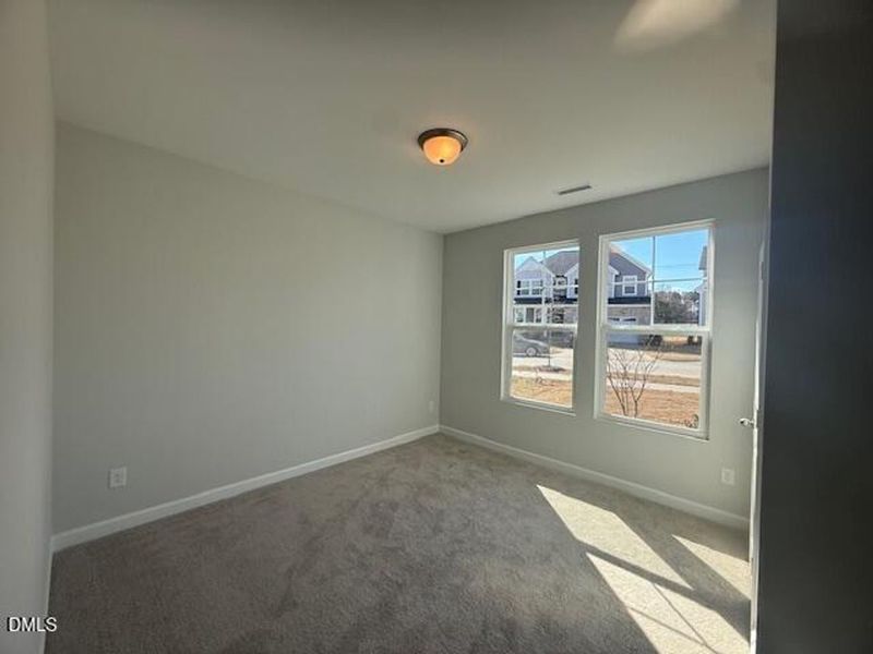Spacious, unfurnished interior of a new home in Woodland Crossing, Zebulon (Image 18).
