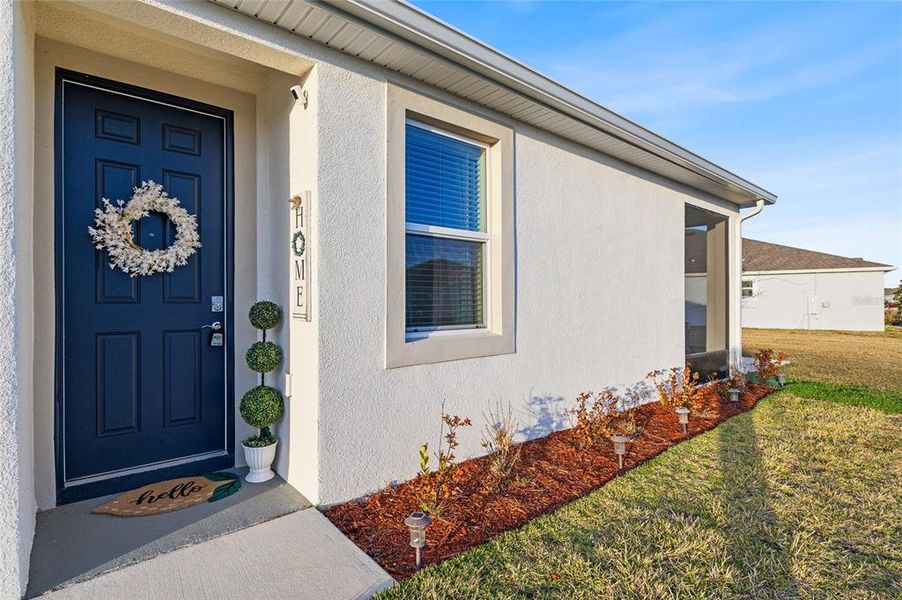 Exterior details and patio area of a home in , Wesley Chapel (Image 23).